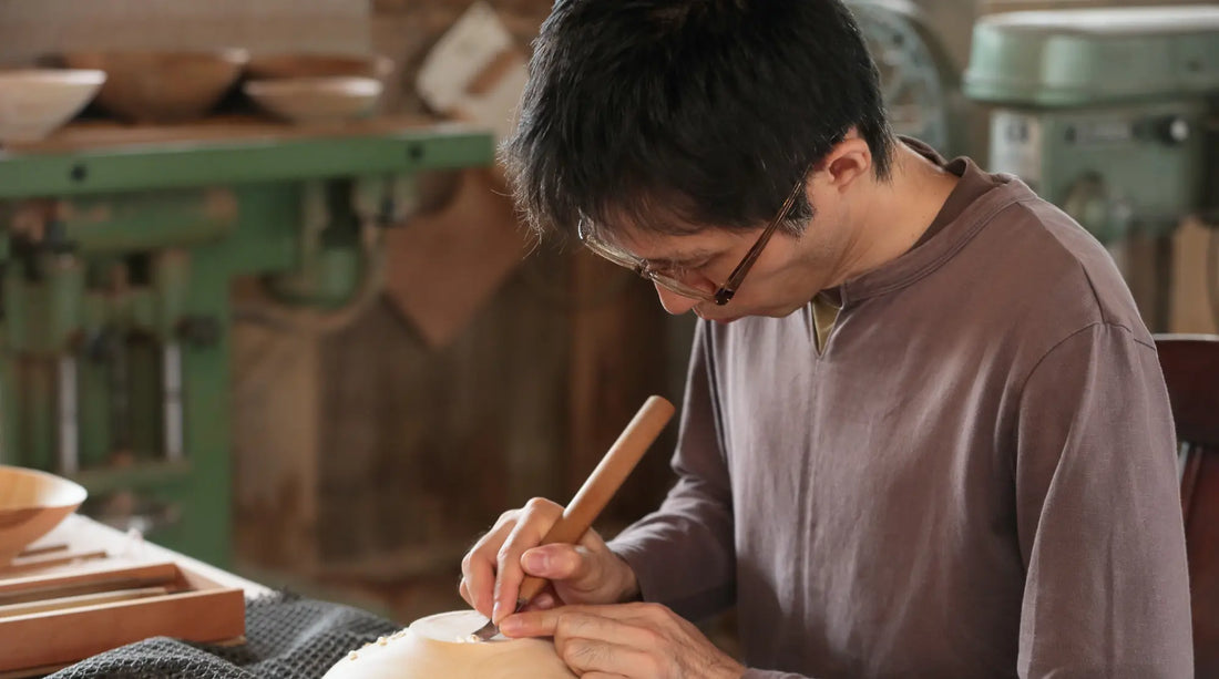 温もりの中に用の美を表現する木工作家