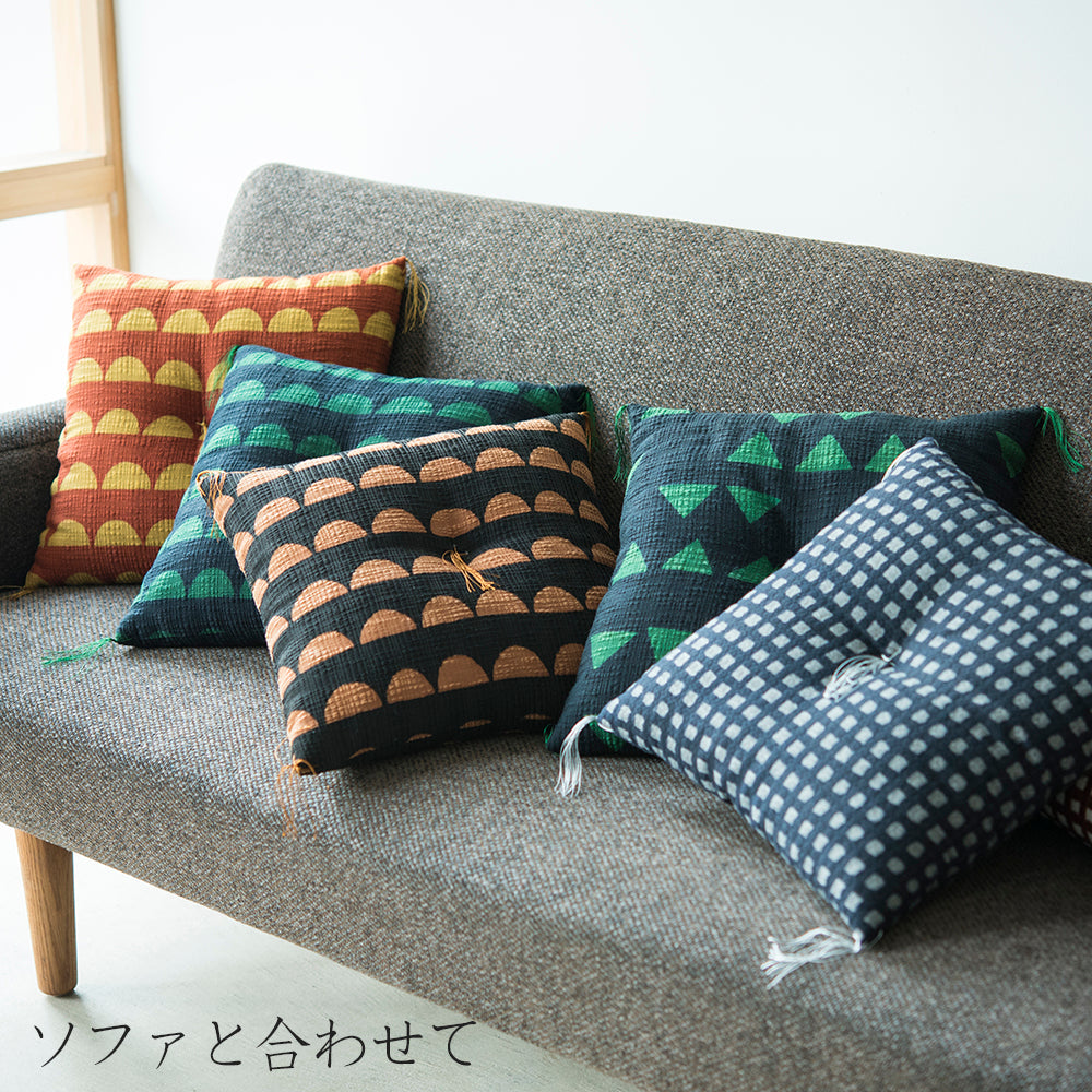 【麻】型染めのクッションカバー ＜水玉＞｜山内武志さん（山内染色工房・アトリエぬいや）座布団,ソファ