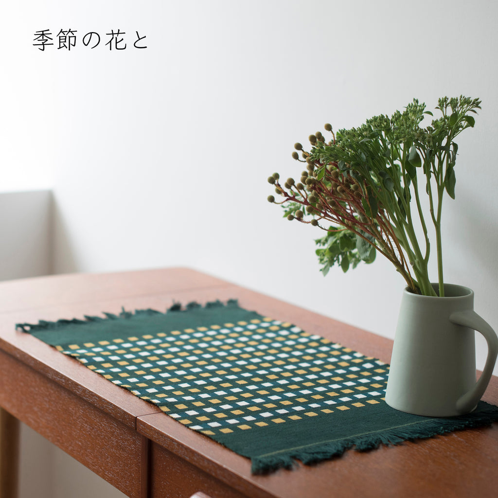 【綿麻・大】型染めの卓布＜とんぼ＞房｜山内武志さん（山内染色工房・アトリエぬいや）【ネコポス対応可】