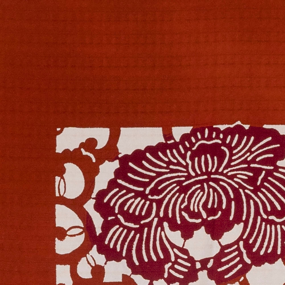 型染めのマルチクロス ＜牡丹唐草＞（朱に紅）｜山内武志さん（山内染色工房・アトリエぬいや）（マルチクロス・テーブルクロス・スロー）