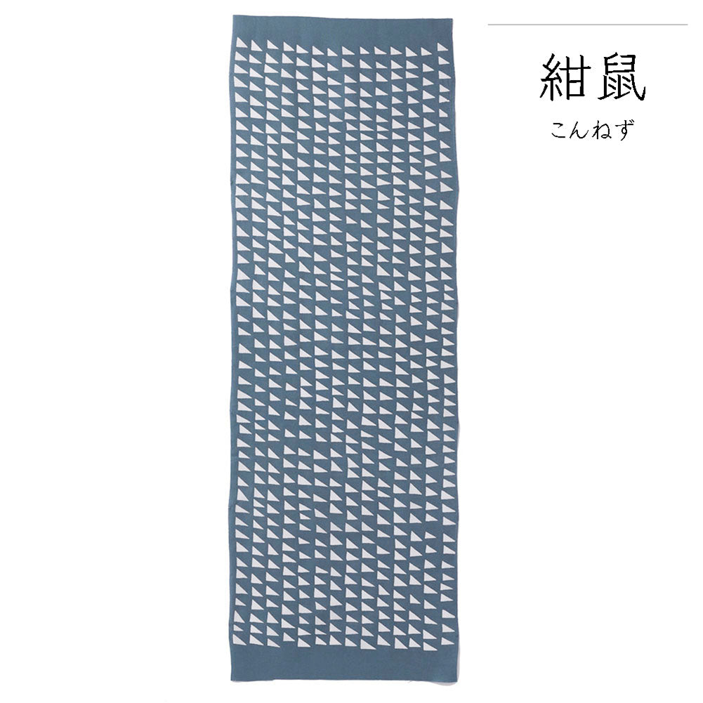 型染めの手ぬぐい ＜細鱗（ほそうろこ）＞ ｜山内武志さん（山内染色工房／アトリエぬいや）静岡県浜松市【ネコポス対応可】
